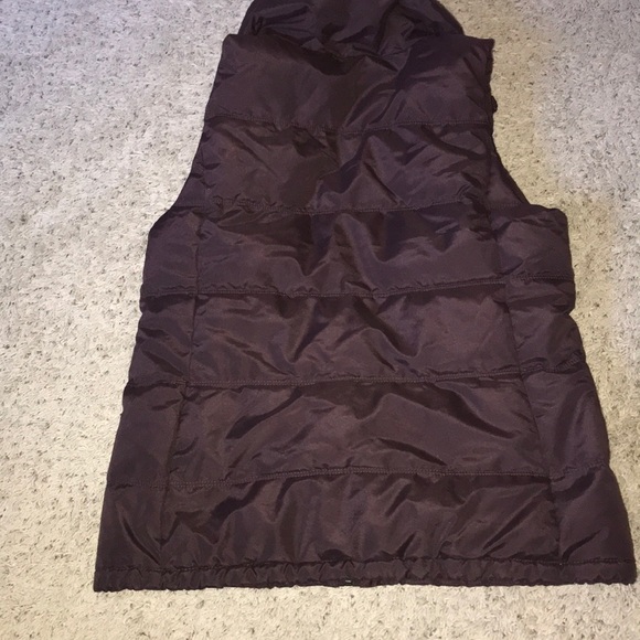 Fleece lined puffy vest - Picture 5 of 5
